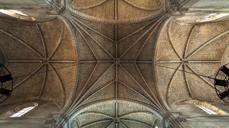 邦港圣母教堂拱顶，莱萨布勒多洛讷，法国 (© Helmut Meyer zur Capellen/Alamy)via Bing每日壁纸